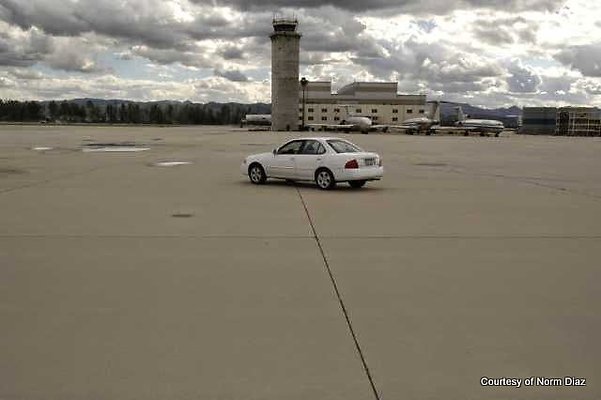 San Bernardino International Airport-Norm Diaz-2
