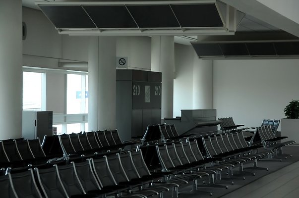 T.2.Interiors.2.10 - Ontario Airport