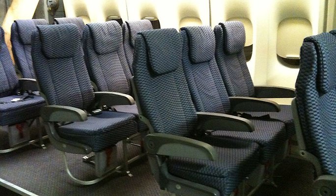 Mobile-Plane-Section-Seating-Option-2
