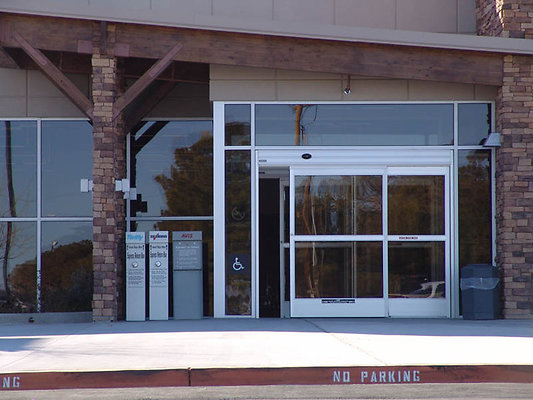 InyoKern.Airport.200