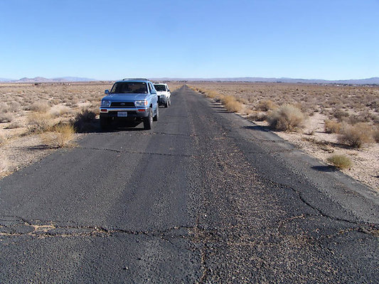 InyoKern.Airport.101