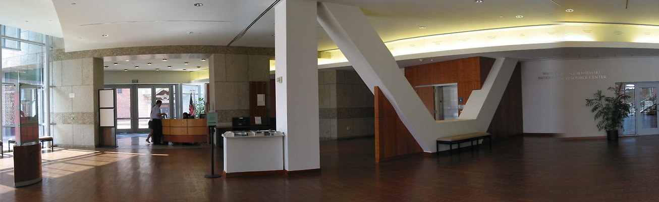 lobby4