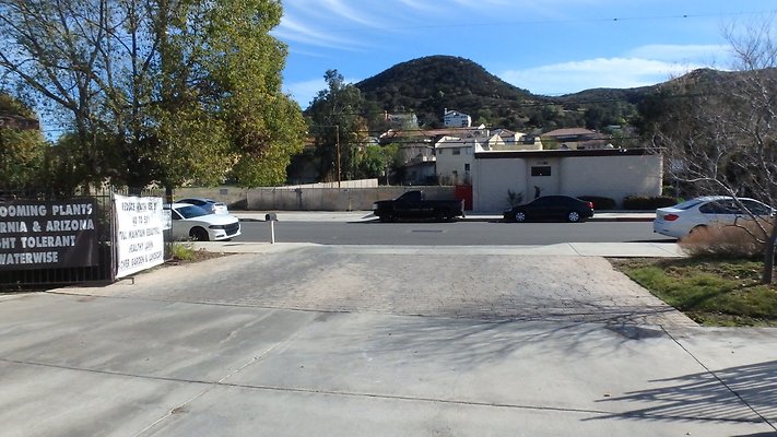 Colorful Design ctr Agoura - 9