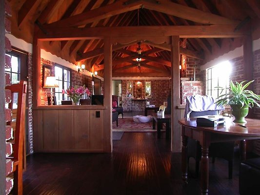 4851 dining2