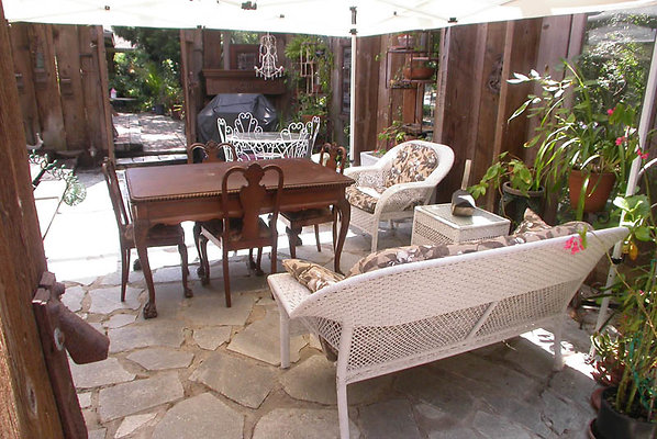 2289 porch2
