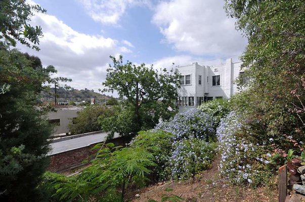 9340 grounds6