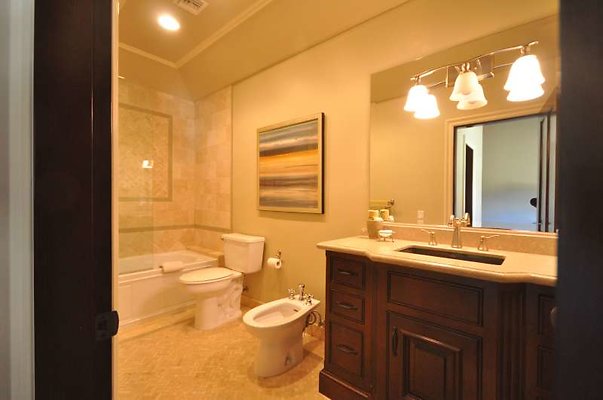 9838 bath7
