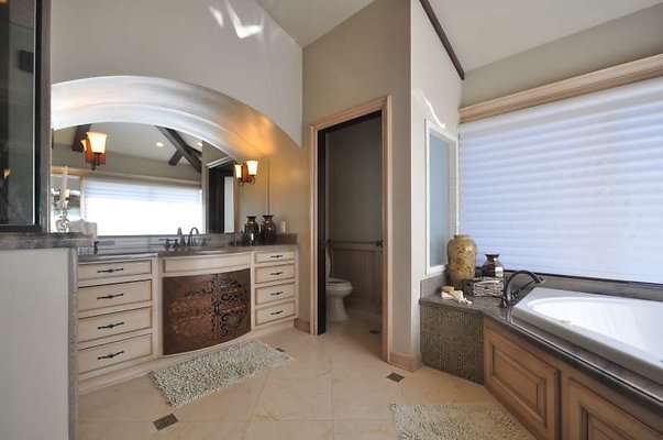 9838 bath