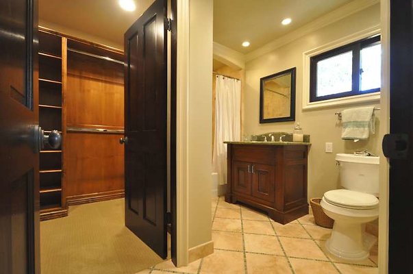 9838 bath5