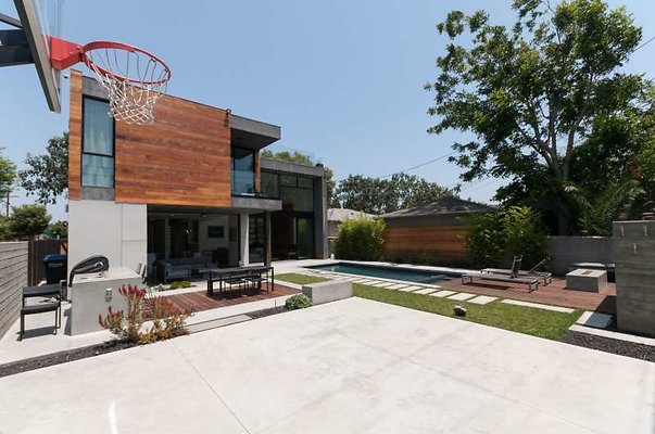 10114 basketball3