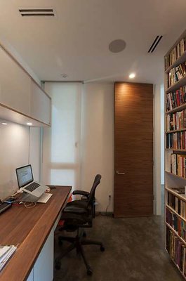10114 office2