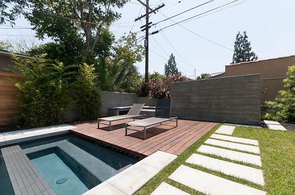 10114 pool8