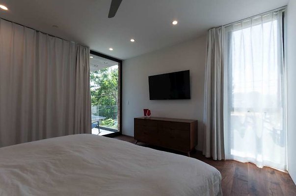 10114 bed4