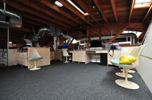 8760 office