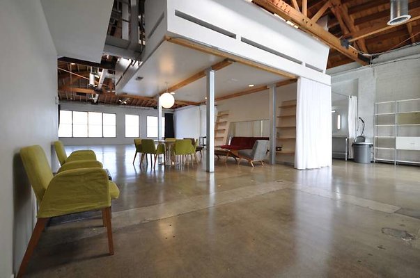 8760 loft5