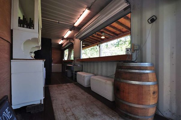 9356 wine