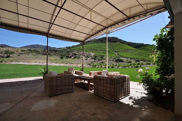 9356 patio