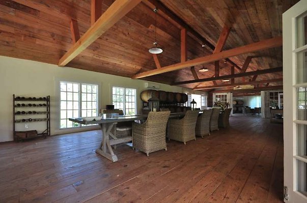 9356 dining4