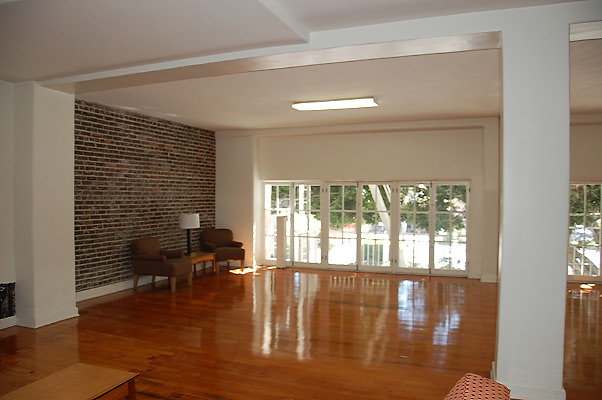 OddFellows.Mezzine Apartment.212