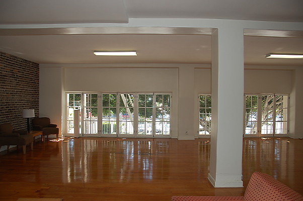 OddFellows.Mezzine Apartment.209