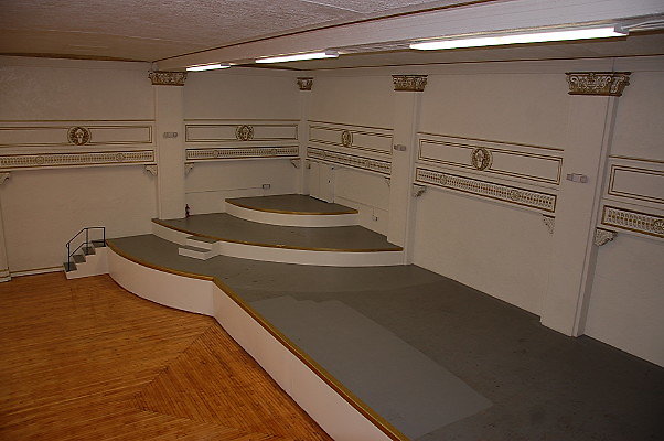 OddFellows.Mezzine.View.Ballroom04