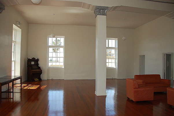 OddFellows.2nd Floor Salon04