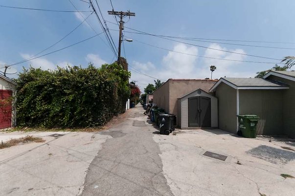5250 garage9