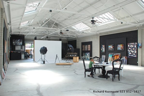 03-3rd-studio-002 med-2