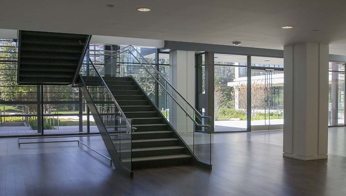 150-N.-Orange-Grove-Lobby-2nd-Floor-12