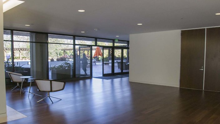 150-N.-Orange-Grove-Lobby-2nd-Floor-18