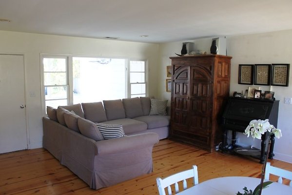 property 9563 0011