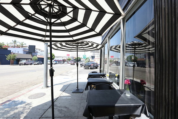 Cafe Ext Sidewalk 0049 1