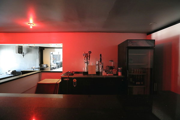 Bar 0038 1