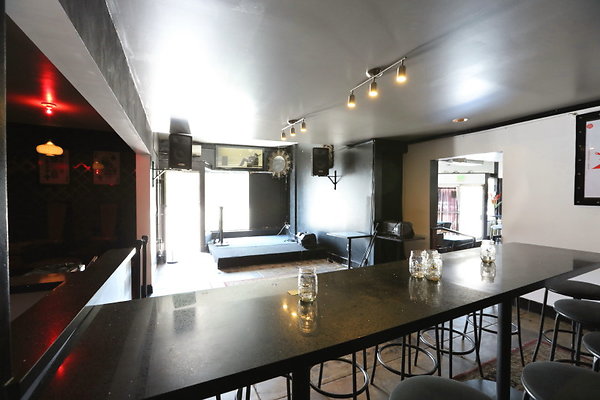 Bar 0028 1