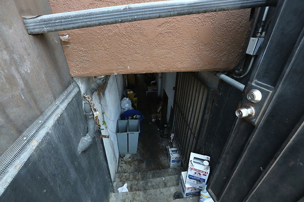 Service Entrance1 0064 1