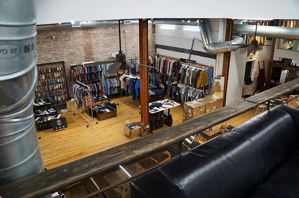 Office.PL.2238.DTLA>82 Office.PL.2238.DTLA>82