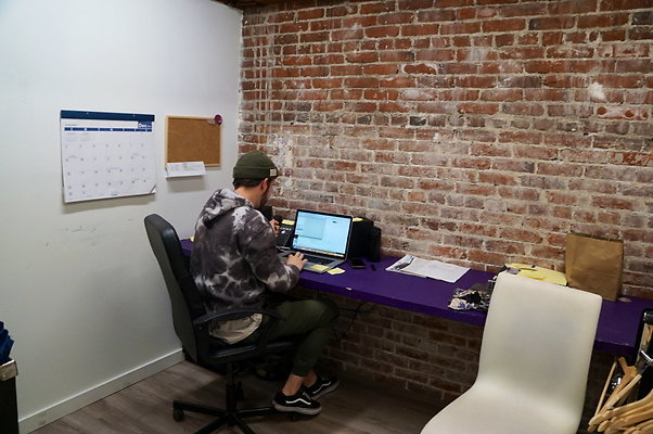 Office.PL.2238.DTLA>75 Office.PL.2238.DTLA>75