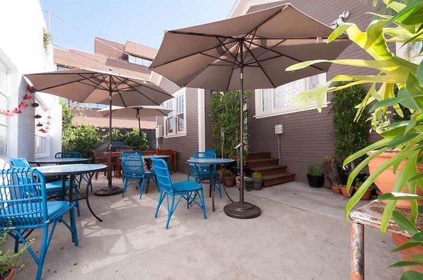 10383 patio5