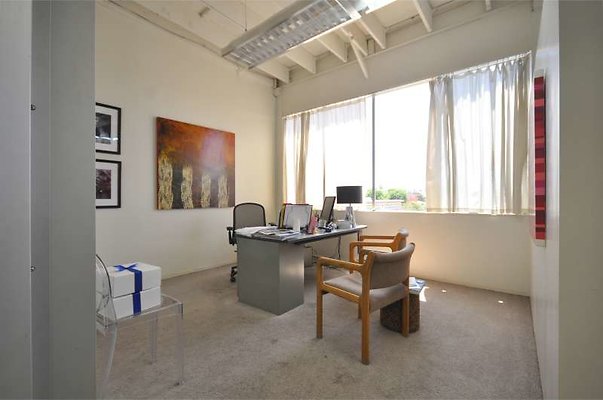 9272 office16