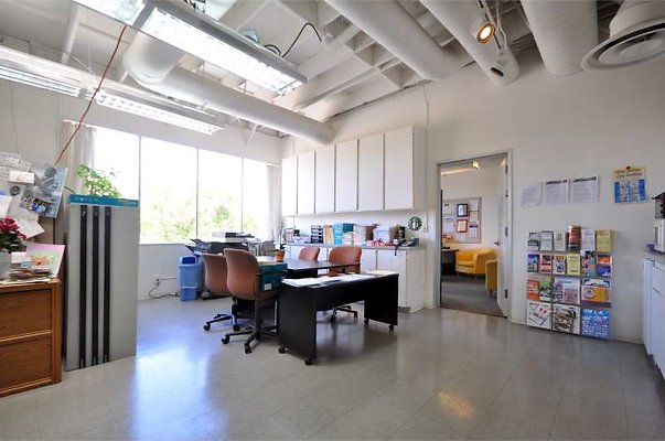 9272 office4