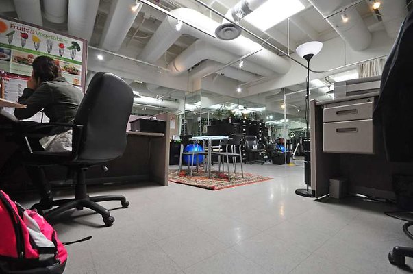 9272 office11