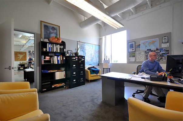 9272 office7