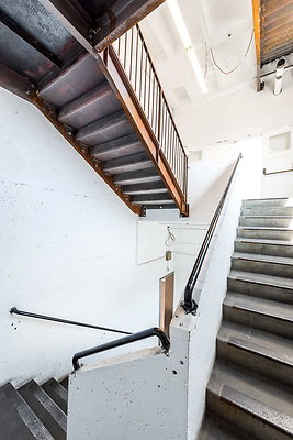 Fruitland.Hallways.Stairs.13 Fruitland.Hallways.Stairs.13