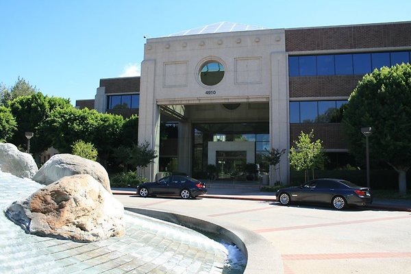 4910Suite6094 4910Suite6094