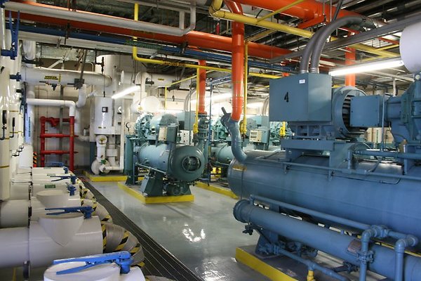 4910Suite5944 4910Suite5944