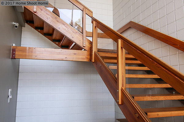 32stairway