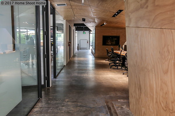 12corridor
