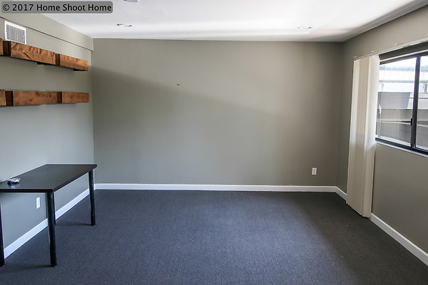 45upstairs-office3-alt