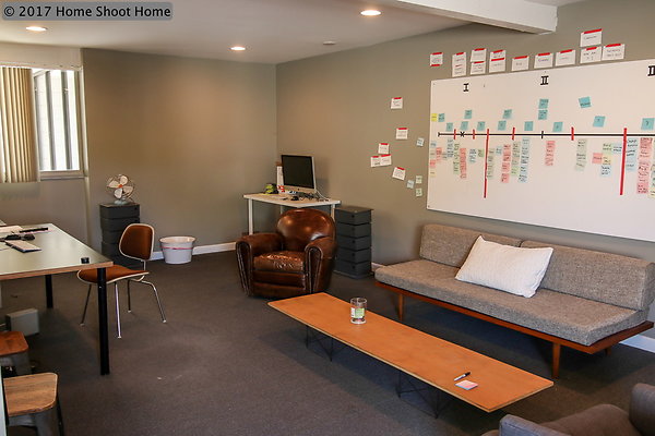 36upstairs-office1