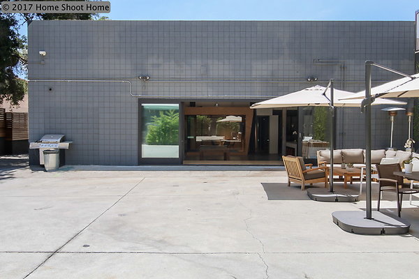 47main-entrance-and-rear-of-building